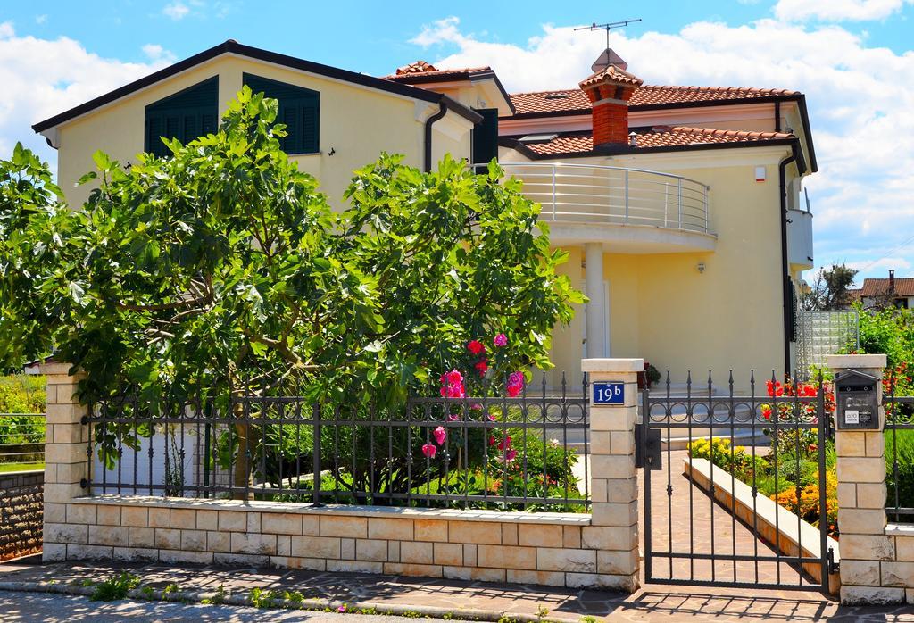 Apartments Sv. Pelegrin Umag Zewnętrze zdjęcie