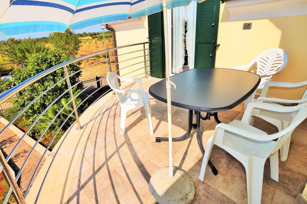 Apartments Sv. Pelegrin Umag Zewnętrze zdjęcie
